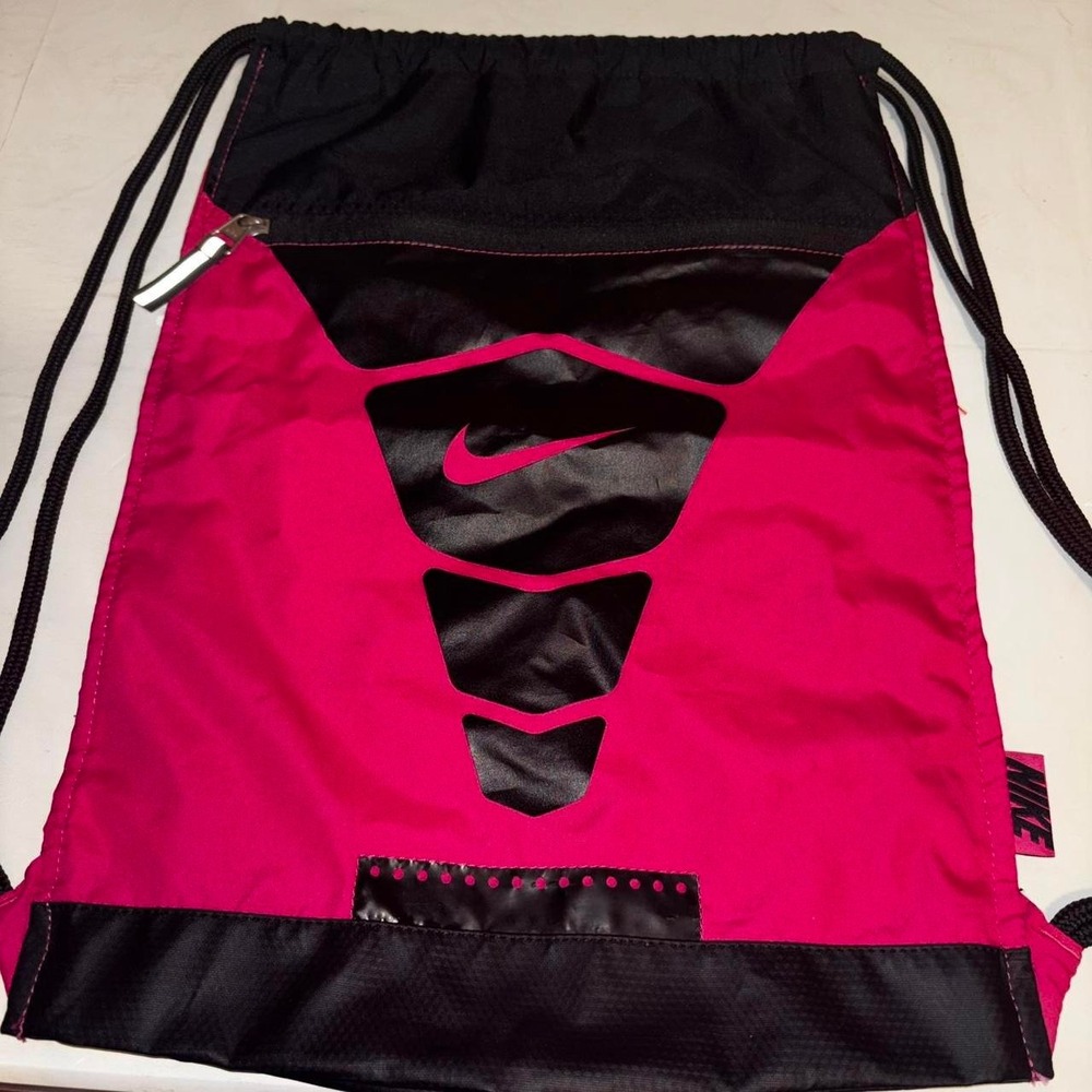 Nike Hot Pink Drawstring school bag
